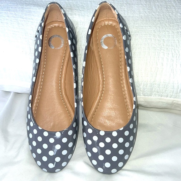 Add to bundle, I’ll send DISCOUNT!
Lands’ End Journee size 6.5 - Picture 1 of 6